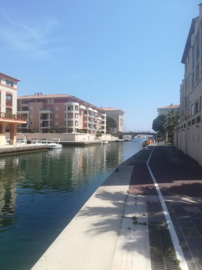 Sur Le Quai De Port Frejus Διαμέρισμα Εξωτερικό φωτογραφία